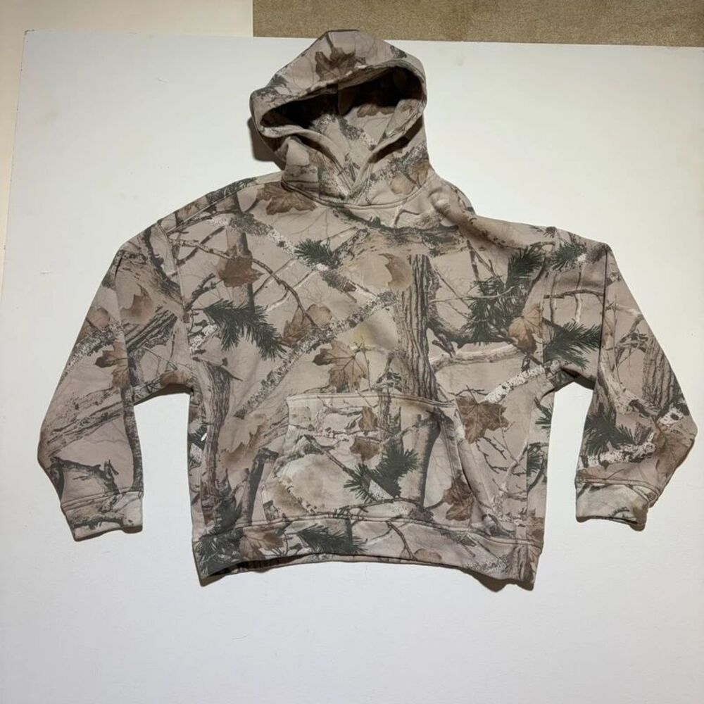 Hollister Men's Boxy Fit Camo Hoodie
